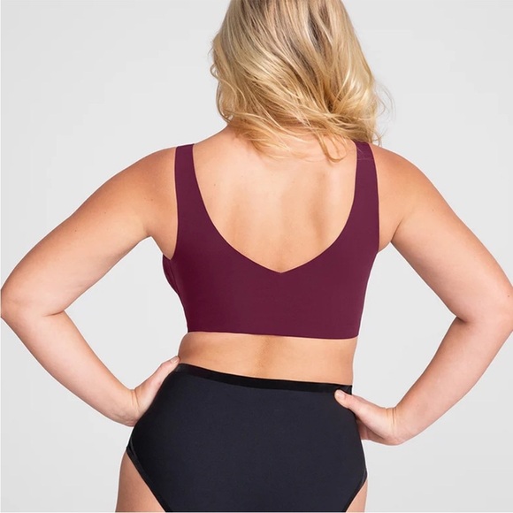 Honeylove Softform V-Neck Wireless Bra in Fig Size 2X - Picture 2 of 5